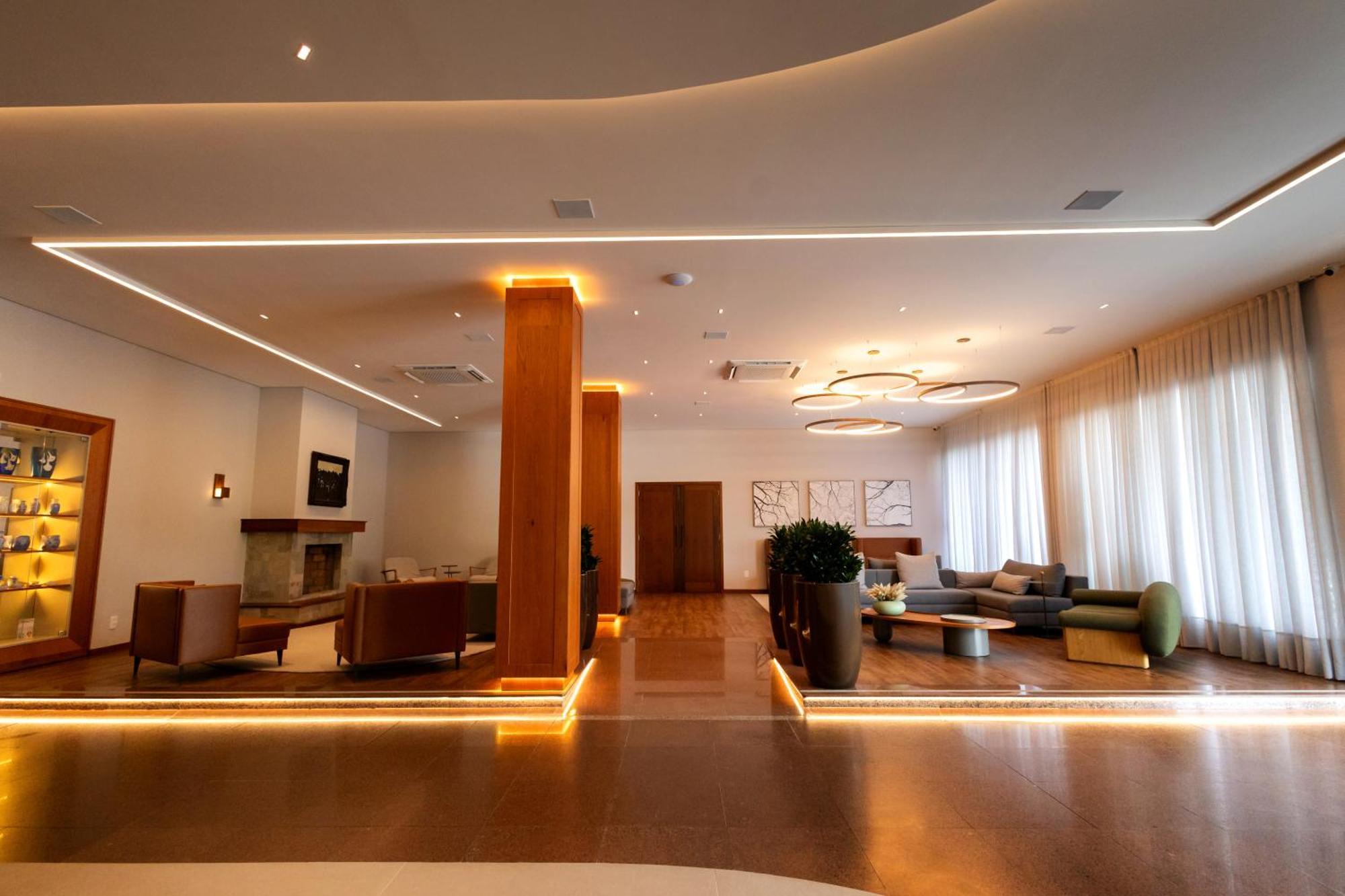 Monthez Hotel & Eventos Brusque Exterior foto